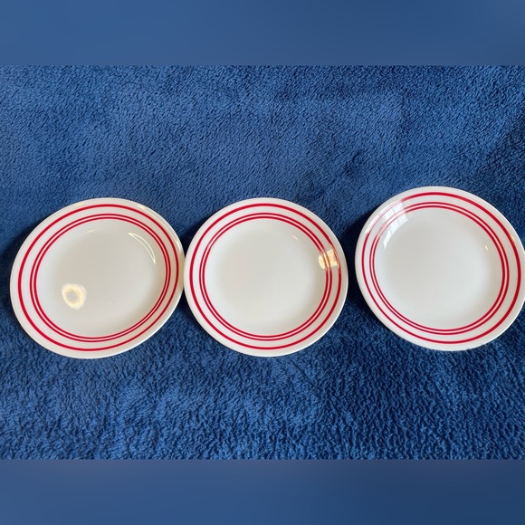 Corelle Vitrelle CLASSIC CAFE RED Bread/Dessert Plates 3 Rings Bands 6.75” Qty 3 - Picture 3 of 5